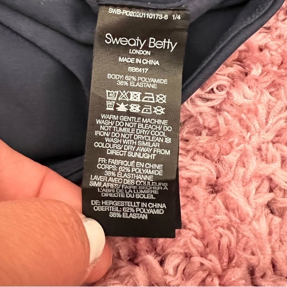 Sweaty Betty Power Frame Workout Vest
printed Blue and navy - Picture 7 of 11